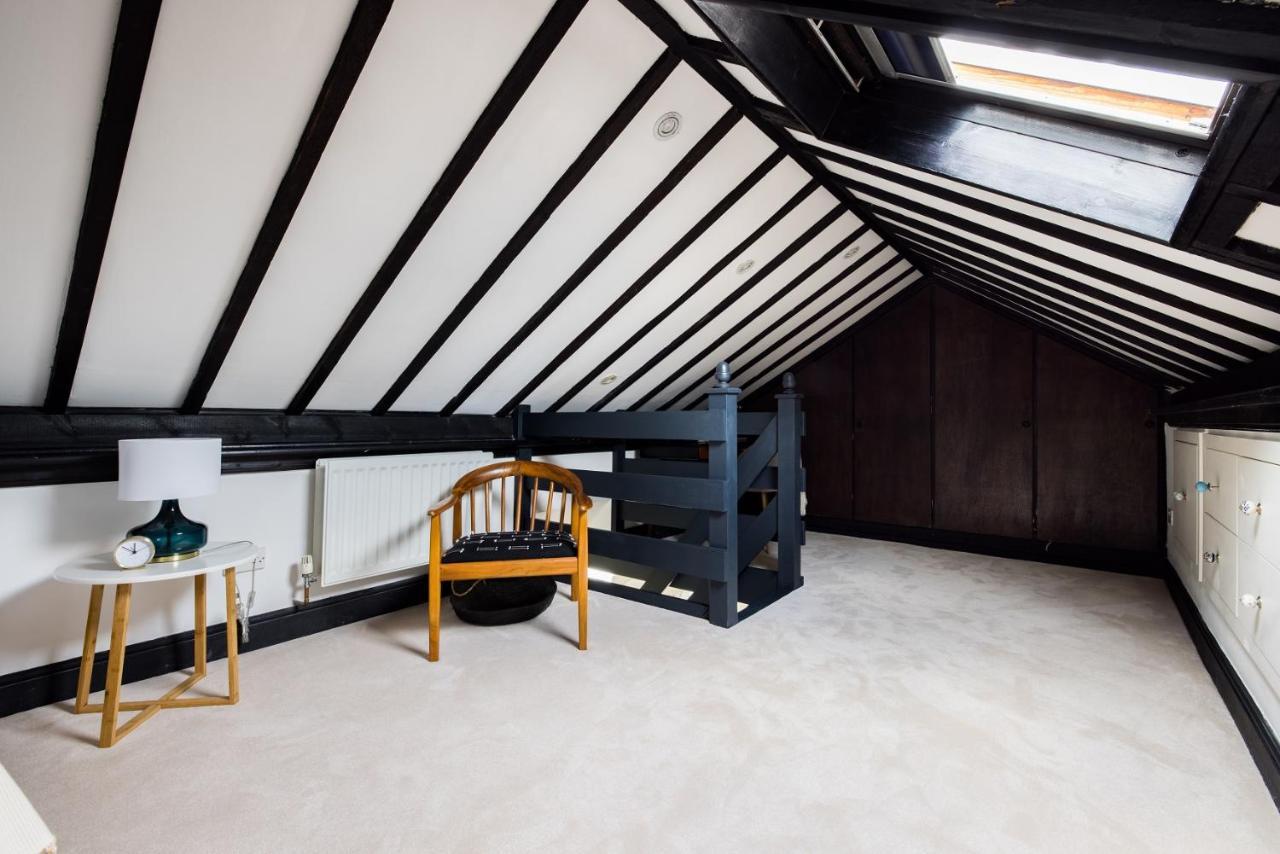 The London Bridge Escape - Stylish 2Bdr House In The Heart Of London Appartamento Esterno foto